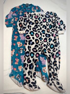 2pc Baby/Toddler Girl Fleece Footed Sleeper 12-18 Month